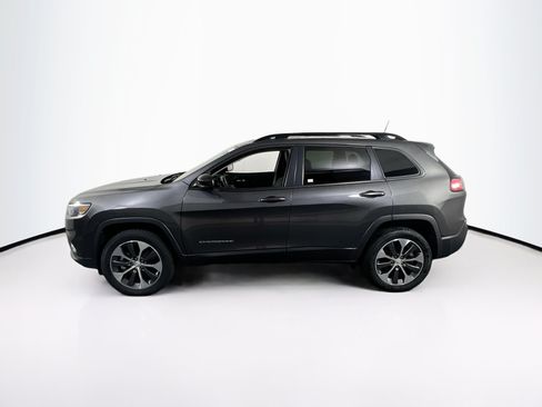 Used 2022 Jeep Cherokee Limited w/ Elite Package AWD/4WD image 8