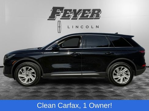 Used 2025 Lincoln Corsair AWD image 2