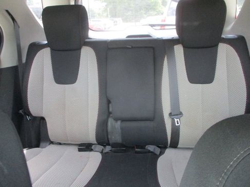 Used 2011 Chevrolet Equinox LT w/ Driver Convenience Package FWD image 15