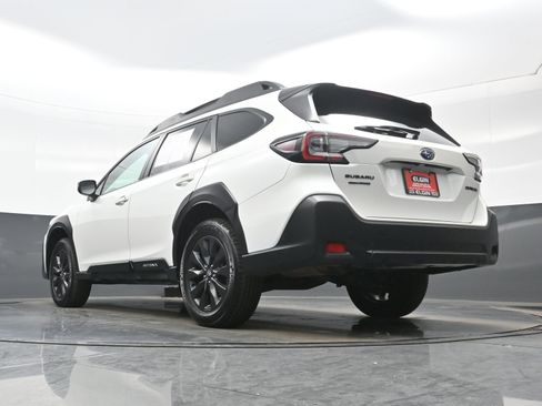 Used 2024 Subaru Outback Onyx Edition image 29