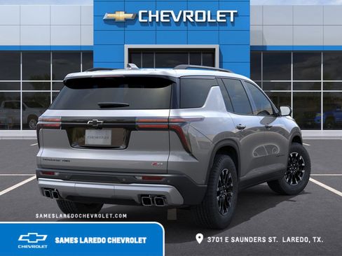 New 2026 Chevrolet Traverse Z71 w/ Driver Confidence Package image 4