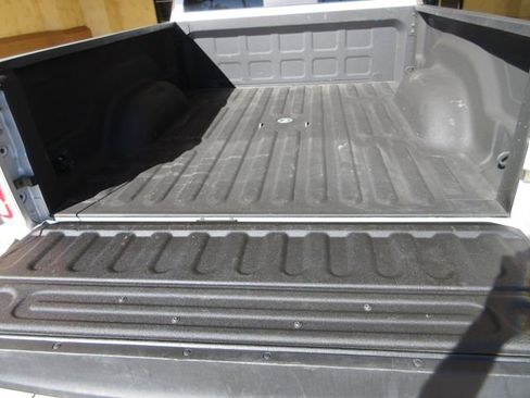 Used 2017 RAM 2500 Laramie w/ Convenience Group image 27