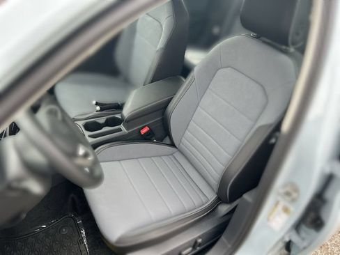 New 2026 Volkswagen Jetta SE FWD image 12