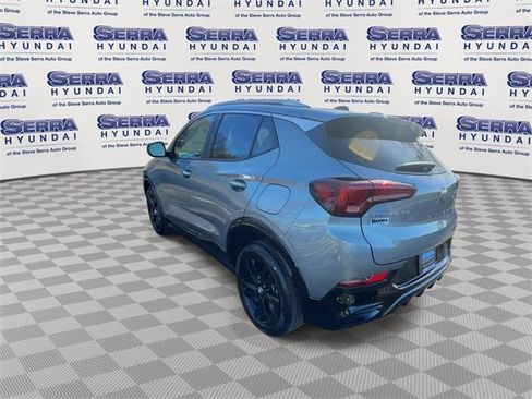 Used 2024 Buick Encore GX Sport Touring image 6