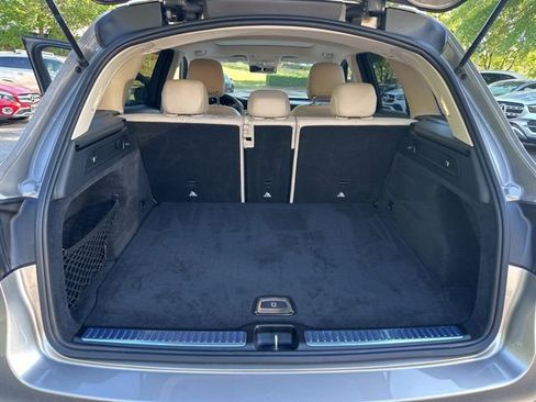 Used 2020 Mercedes-Benz GLC 300 4MATIC image 14