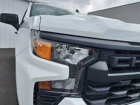 New 2026 Chevrolet Silverado 1500 Custom Trail Boss w/ LPO, Dark Essentials Package AWD/4WD image 12