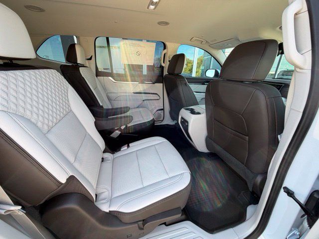 New 2027 GMC Acadia Denali w/ LPO, Floor Liner Package FWD image 17