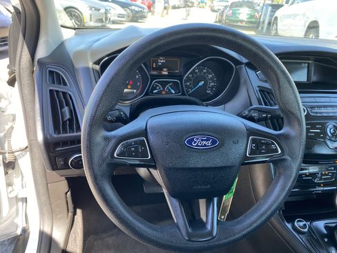 Used 2016 Ford Focus S FWD image 22