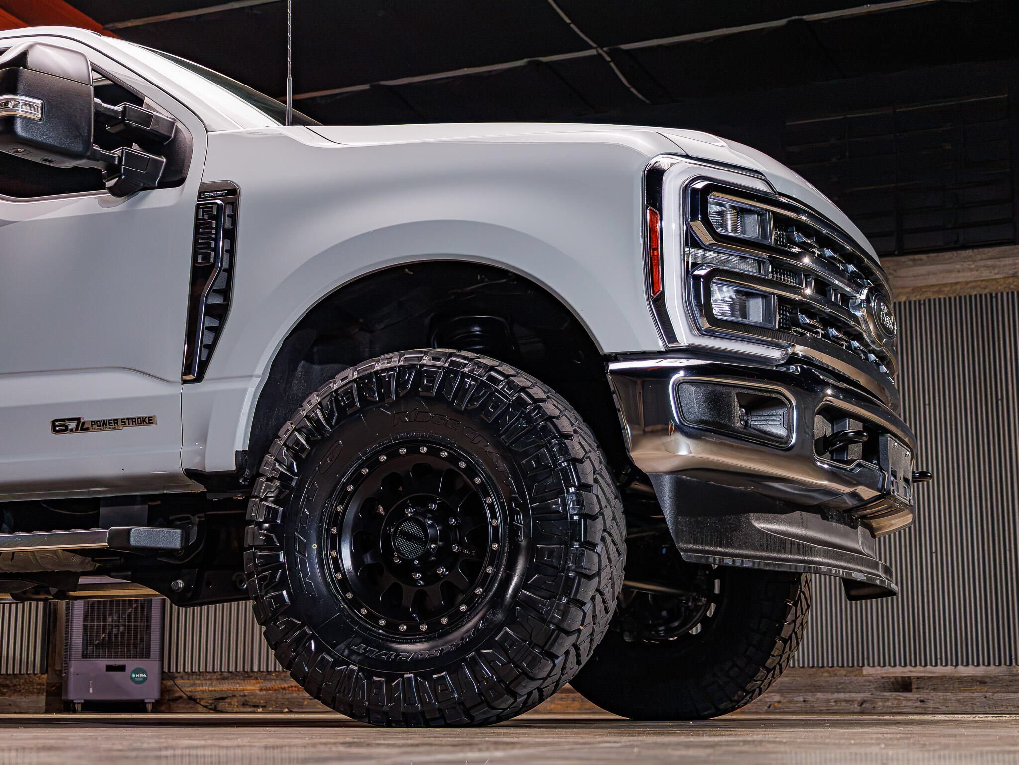 Used 2025 Ford F250 Lariat AWD/4WD image 14