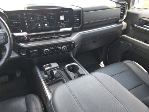 Used 2023 GMC Sierra 1500 SLT RWD image 12
