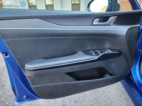 Used 2023 Kia K5 GT-Line image 19