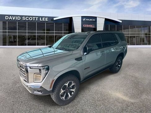 Used 2026 GMC Yukon AT4 Ultimate AWD/4WD image 3