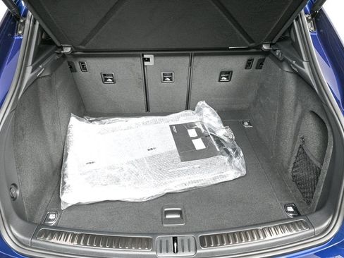 New 2025 Porsche Macan image 31