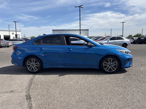 Certified 2022 Kia Forte GT-Line w/ GT-Line Premium Package FWD image 6