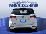 Used 2018 Kia Sedona LX image 4