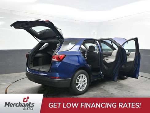 Used 2022 Chevrolet Equinox LS AWD/4WD image 56