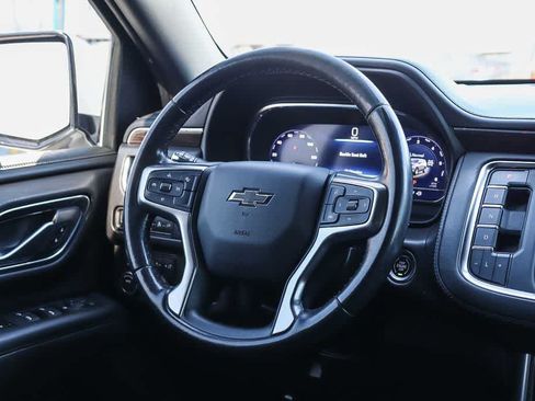 Used 2022 Chevrolet Tahoe Z71 AWD/4WD image 12