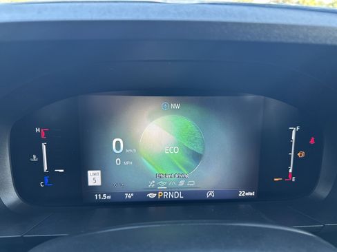 New 2025 Ford Maverick Lariat w/ Black Appearance Package image 23