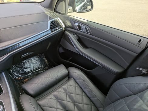 Used 2025 BMW X5 xDrive40i image 21