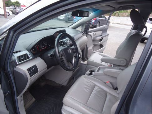 Used 2011 Honda Odyssey EX-L image 28