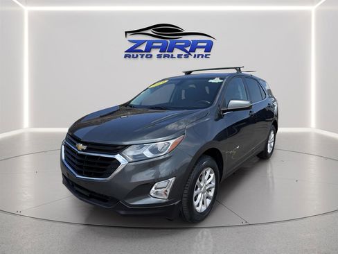 Used 2019 Chevrolet Equinox LT image 2