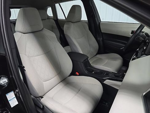Used 2022 Toyota Corolla Cross L AWD/4WD image 14
