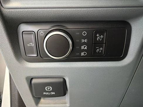Used 2023 Ford F150 XL RWD image 14