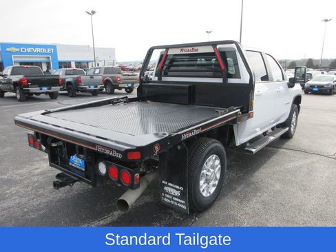 Used 2024 Chevrolet Silverado 3500 LT w/ Convenience Package image 5
