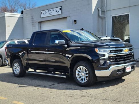 Used 2024 Chevrolet Silverado 1500 LT image 7