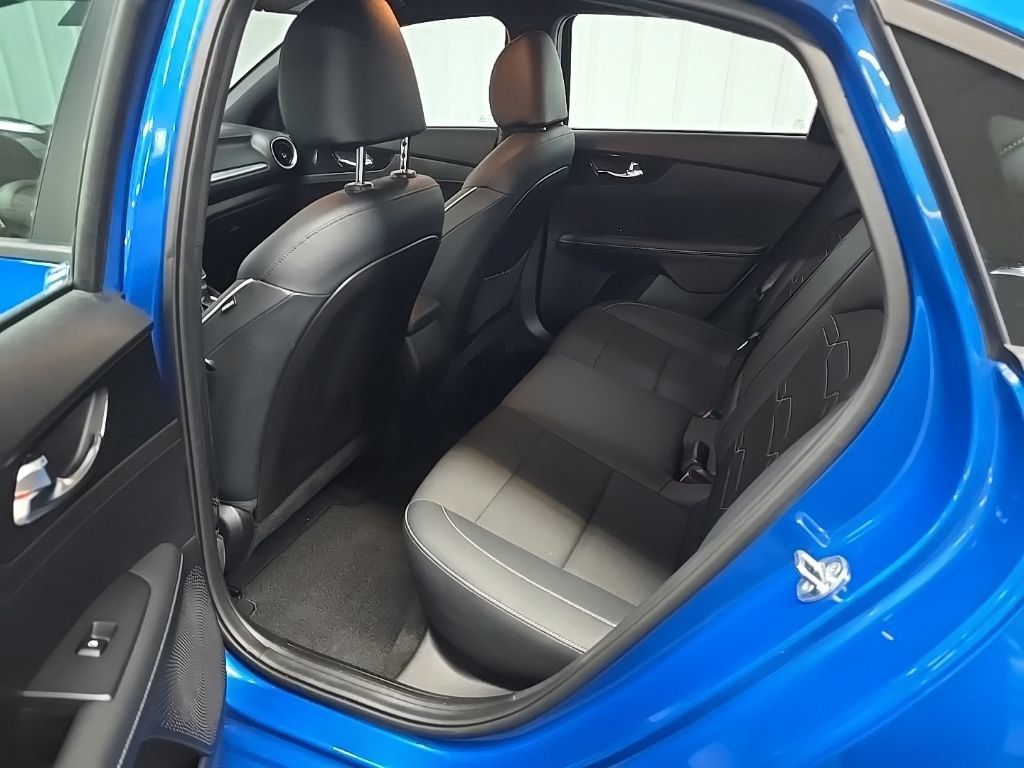 Used 2023 Kia Forte GT-Line FWD image 33