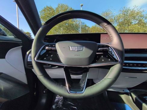 Used 2024 Cadillac Lyriq Luxury w/ LPO, Floor Liner Package image 25