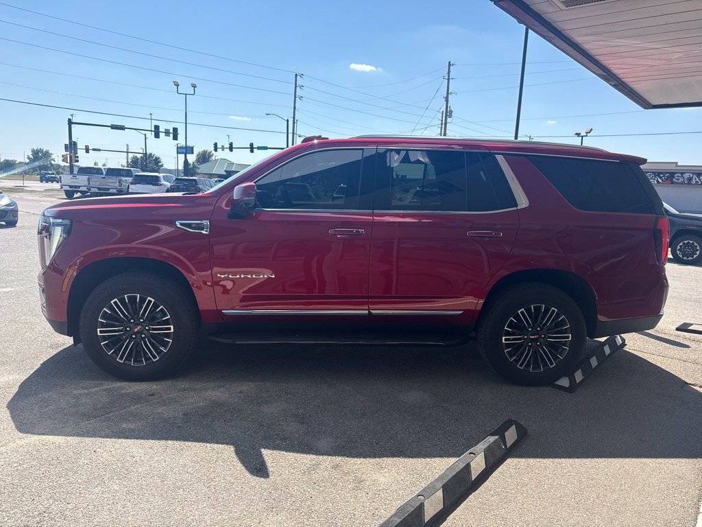 Used 2026 GMC Yukon Elevation AWD/4WD image 3