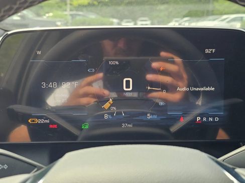 New 2026 Chevrolet Equinox EV LT AWD/4WD image 28