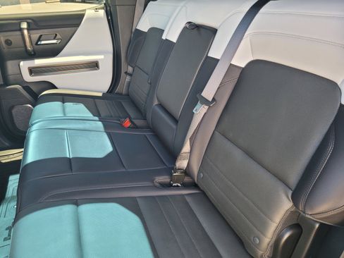 Used 2025 GMC Hummer EV 2X AWD/4WD image 12
