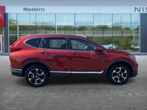Used 2019 Honda CR-V Touring image 4