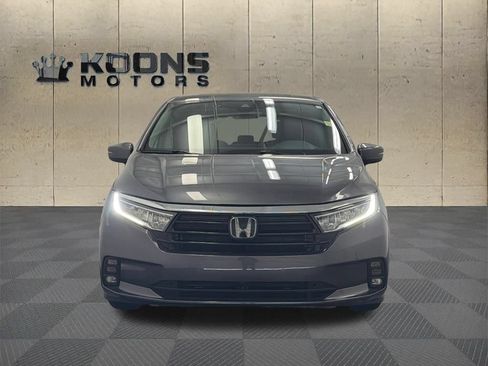 Used 2024 Honda Odyssey EX-L image 3