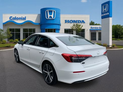 Certified 2023 Honda Civic Touring image 4