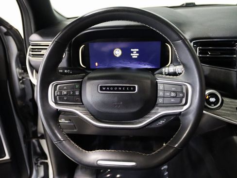 Used 2024 Jeep Wagoneer L Series II w/ Flexible Seating Group image 40