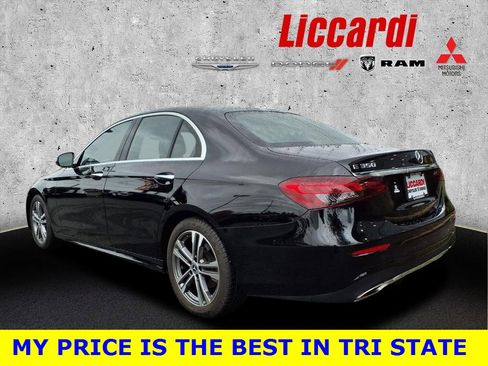 Used 2022 Mercedes-Benz E 350 4MATIC Sedan image 4