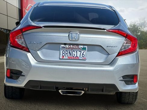 Used 2020 Honda Civic Sport image 8