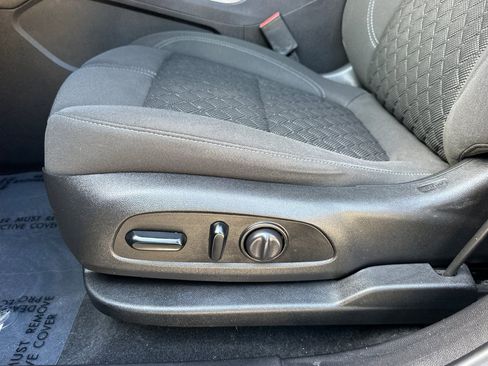 Certified 2020 Chevrolet Blazer LT FWD image 13