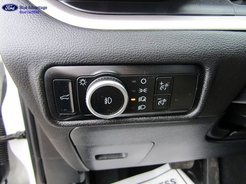 Certified 2024 Ford Explorer XLT w/ Equipment Group 202A AWD/4WD image 32