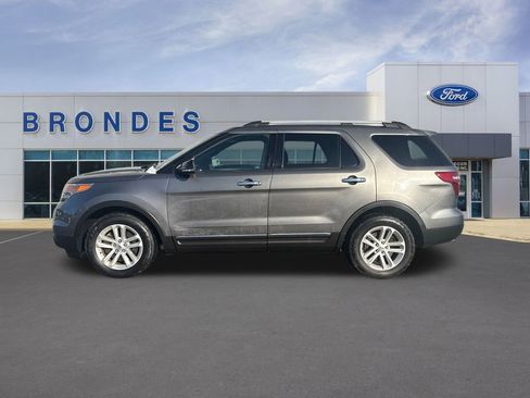 Used 2014 Ford Explorer XLT w/ Equipment Group 202A image 1