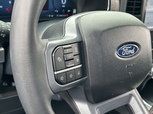 Used 2025 Ford F150 Lariat AWD/4WD image 28