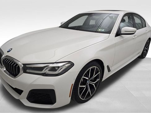 Certified 2022 BMW 530i xDrive 530i xDrive w/ M Sport Package image 5