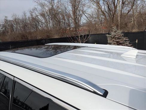 Used 2023 Lincoln Aviator Reserve w/ Equipment Group 201A image 27