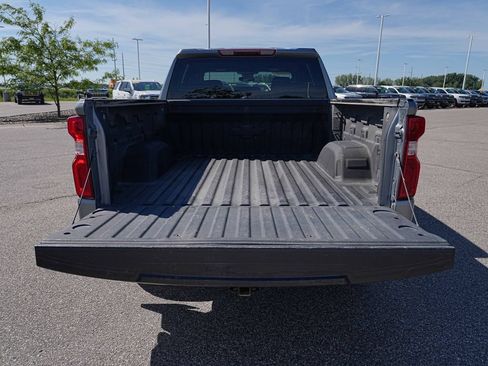Used 2024 Chevrolet Silverado 1500 RST AWD/4WD image 12