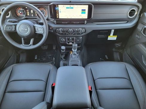 New 2026 Jeep Gladiator Sport AWD/4WD image 25