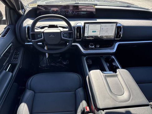 New 2026 Ford Expedition Max Platinum w/ Stealth Appearance Package image 25