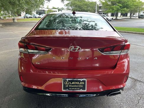 Used 2018 Hyundai Sonata SE FWD image 3